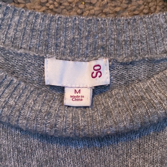 longsleeve fuzzy sweater - Picture 2 of 2